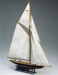 Mini Mamoli Brittania Wood Ship Kit