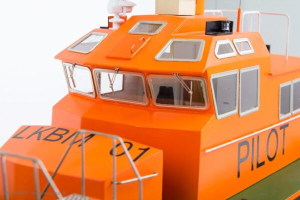 PILOT PILOT BOAT - 1:25