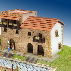 Mansion (HO Scale) by Domus