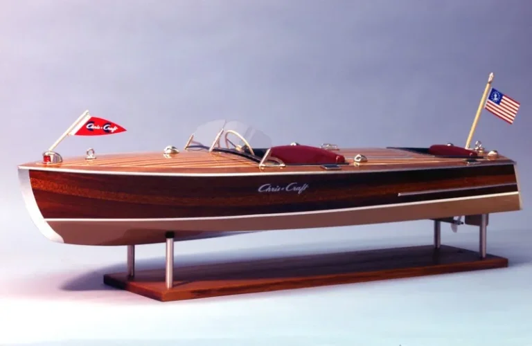 1949 Chris Craft Racing Runabout